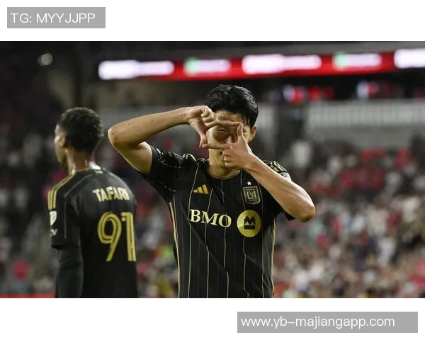 AC米兰未考虑41岁中卫弟媳冬窗回归的可能性